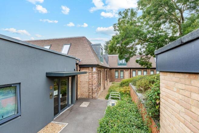 8 Manor Gardens-LR10.jpg