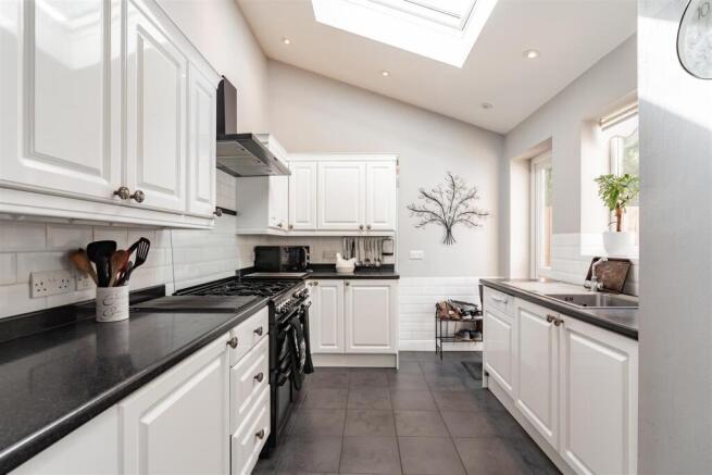 31 Spring Cross-HR8.jpg