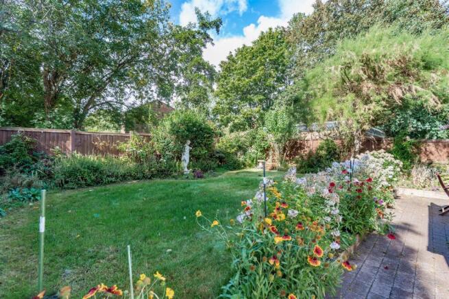 31 Spring Cross-HR23.jpg