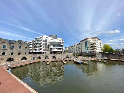 Millennium Promenade, Bristol, BS1