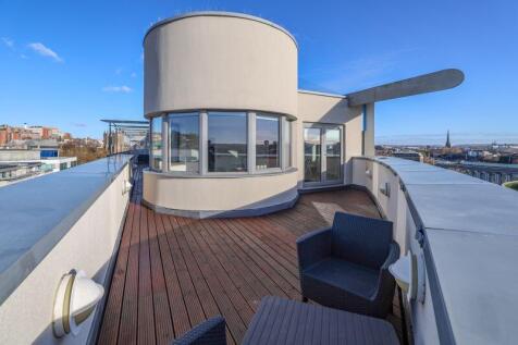 Cathedral Walk, , BS1