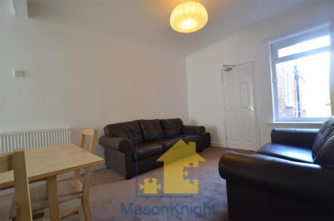 bNn82VnujUyNkx2CaD0ihQ.jpg