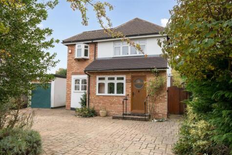 West Farm Avenue, Ashtead