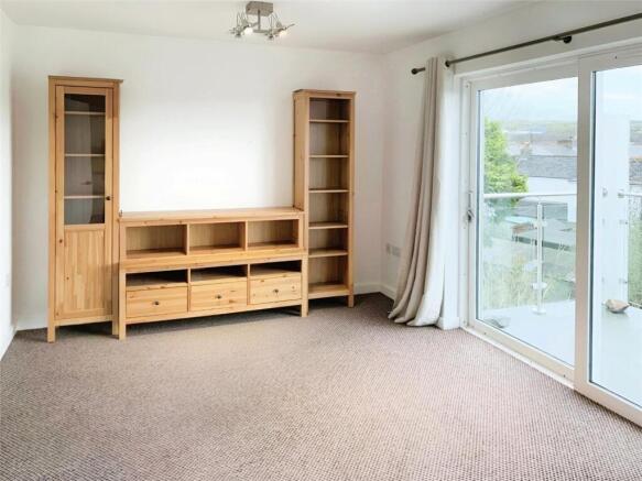 Living / Dining Area