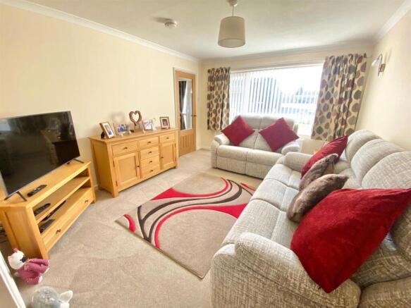 Living Room.jpg