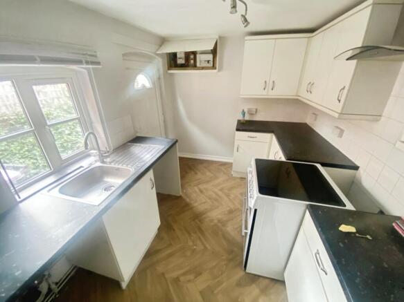 pbox-kitchen-339266.jpeg