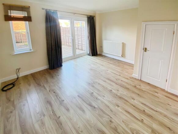 6a706941-1-4A5D-BA83-9E6C74ED2992-4621-00000281A4F