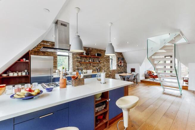 Open-Plan Living/Kitchen/Dining Spaces