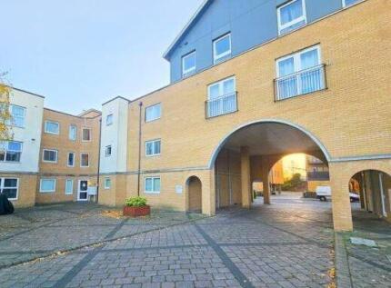 Flat 10 Optical Court, 16 Kenway, Southend-on-Sea, Essex, SS2 5DZ