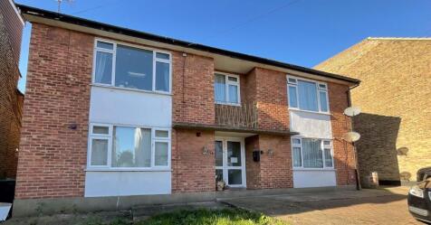 71 Lymington Avenue, Leigh-on-Sea, Essex, SS9 2AL