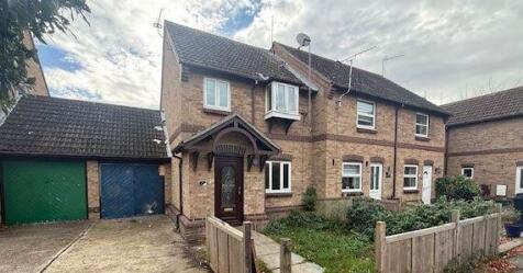 35 Beverley Drive, Kirby Cross, Frinton-on-Sea, Essex, CO13 0UE