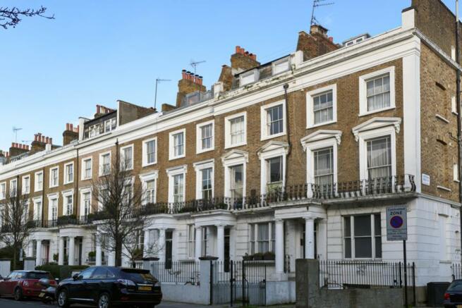 2 bedroom maisonette to rent in Ledbury Road, Notting Hill W11, W11