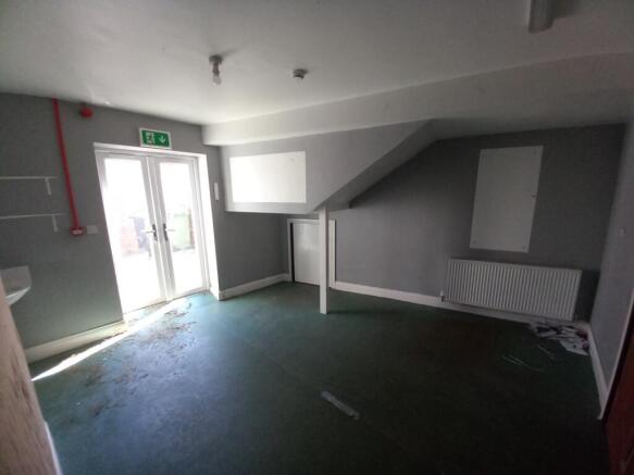 GROUND FLOOR REAR RECEPTION ROOM
