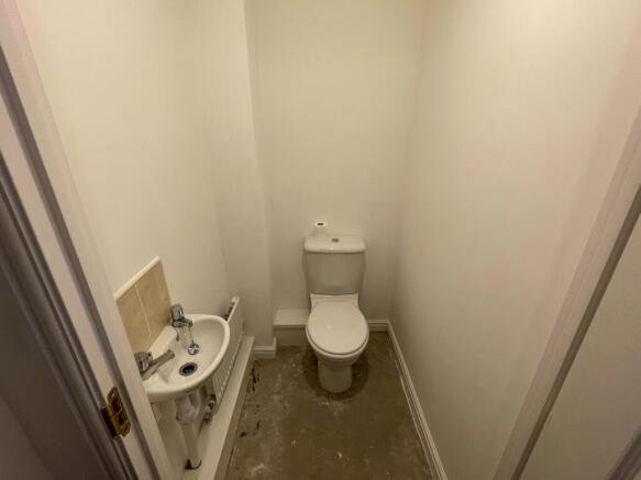 GROUND FLOOR WC