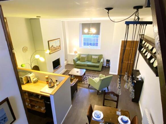 lounge aerial.JPG