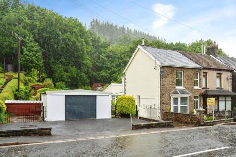 Glynneath Road, Resolven, Neath
