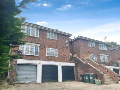 Yewberry Lane, Newport