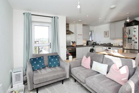 Coverack Road, Newport