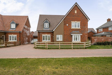 Kinsley Close, Tadpole Garden Village, Swindon, SN25