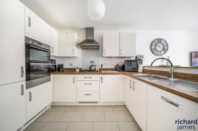 2dacc2dd40314ad4aee41c340fc10bd8