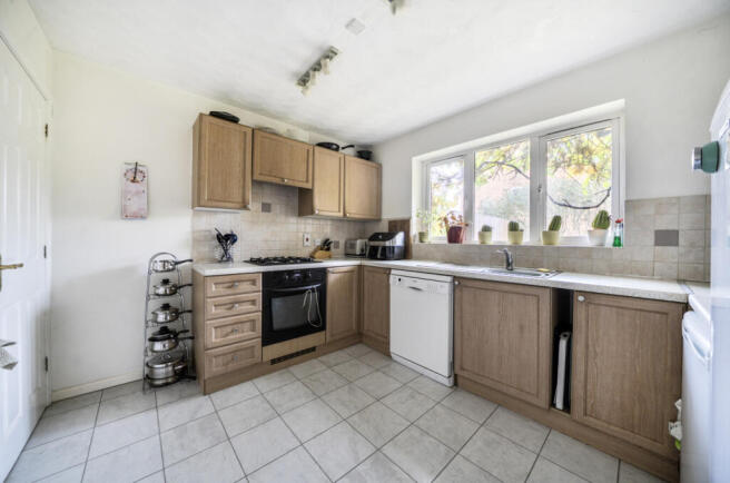 1349779568e6464425f5f