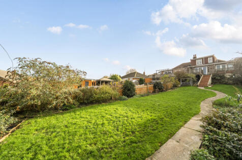 Harbour Close, Moredon, Swindon, SN25