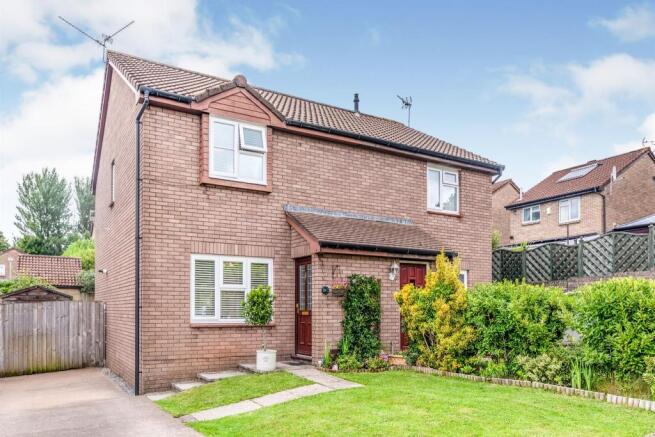 Heol Y Barcud Thornhill Cardiff 3 Bed House 295000