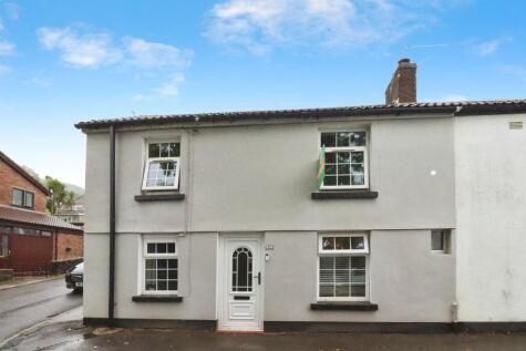 Queen Street, Tongwynlais, Cardiff