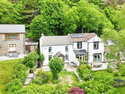 Cefn Road Upper, Deri, Bargoed