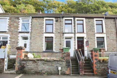 Tredegar Road, New Tredegar