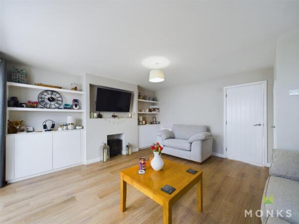 CAM01520G0-PR0142-STILL005.jpg