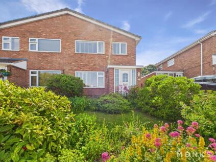 Walnut Drive, Shrewsbury