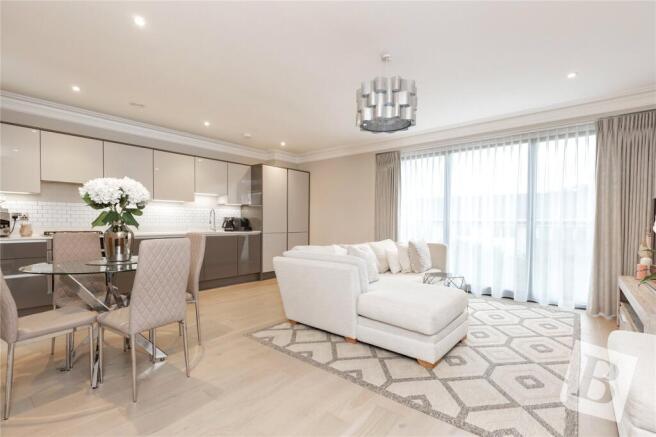 Living Dining Area