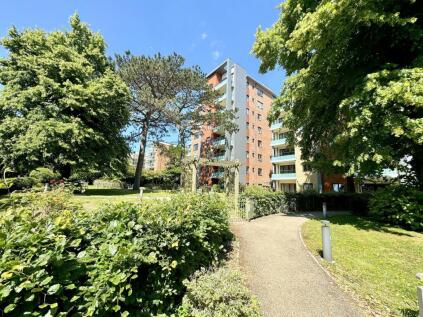 47 Parkstone Road, Poole, BH15