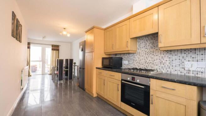 Kitchen/Dining Area