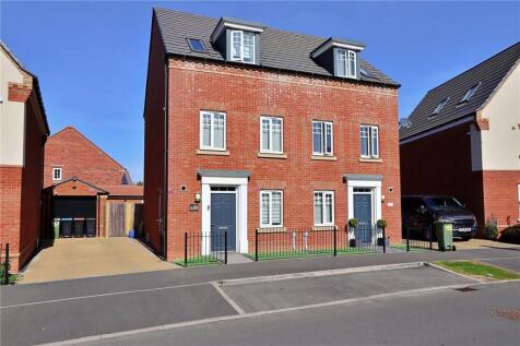 Cicero Crescent, Fairfields, Milton Keynes, MK11