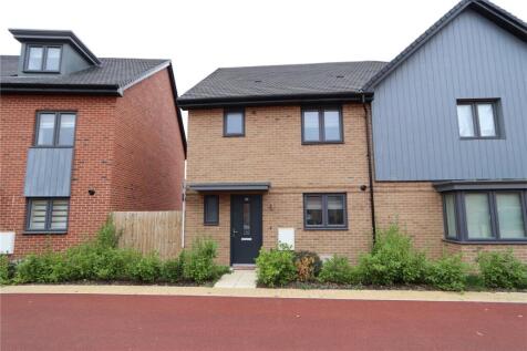 Rambouillet Drive, Whitehouse Park, MK8