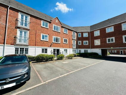 Donnington Court, Dudley