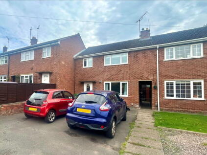 Central Drive, Lower Gornal