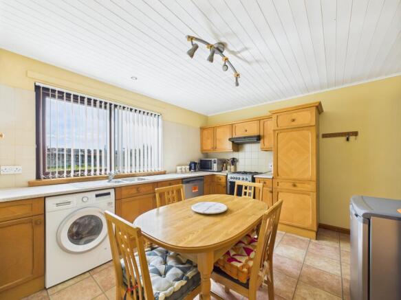 CAM03185G0-PR0109-STILL012