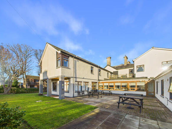 CAM03481G0-PR0126-STILL013