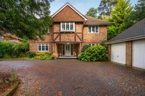 Murray Court, Sunninghill