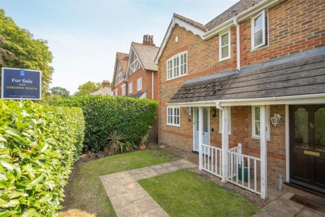 Chobham Road, Sunningdale