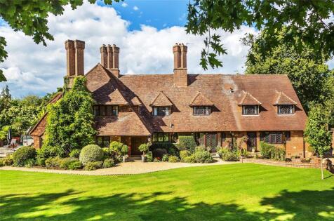 Woodway, Guildford, Surrey, GU1