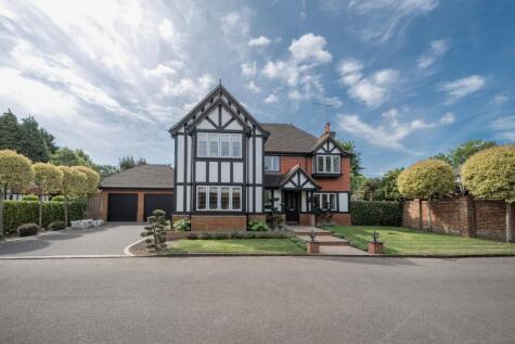 Salisbury Place, West Byfleet, Surrey, KT14