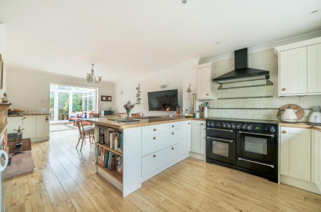 1385086-15-6931b5...