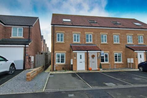 Ros Avenue, Blyth, NE24