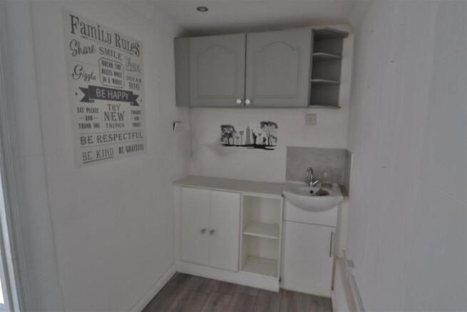 TREATMENT ROOM 2