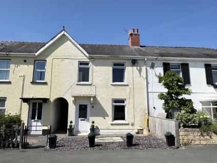 Dan Y Crug, Llandovery, Carmarthenshire.