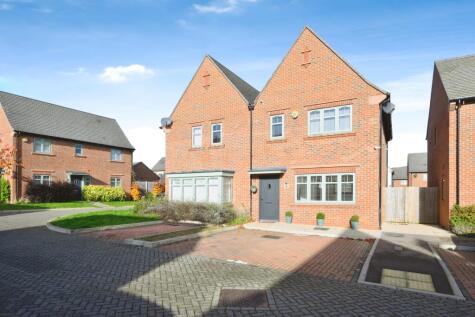 Fullers Avenue, Watford